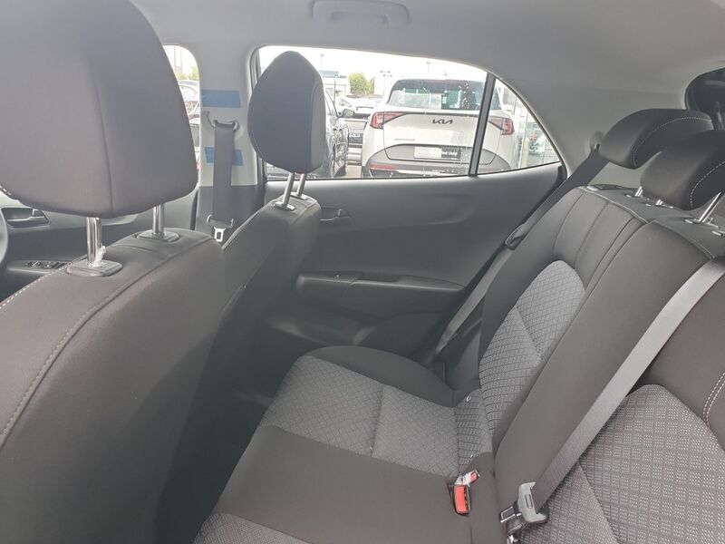 More views of Kia Picanto