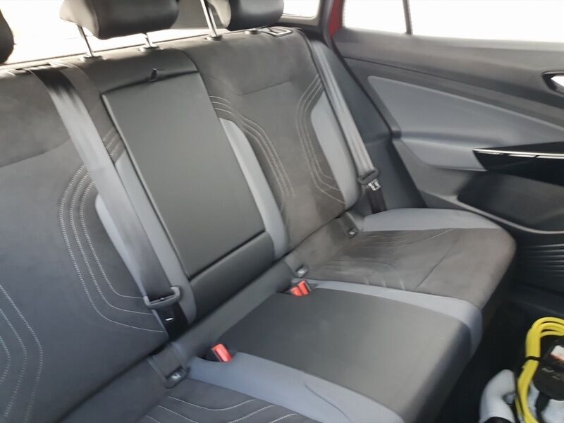 More views of Volkswagen ID.4
