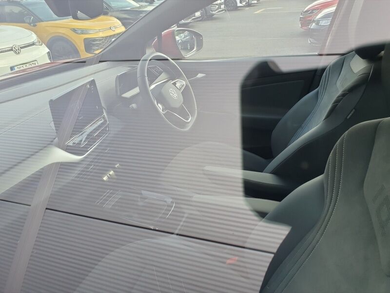 More views of Volkswagen ID.4