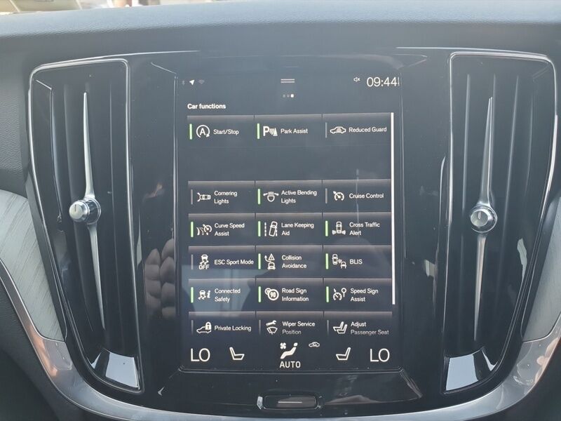 More views of Volvo S60