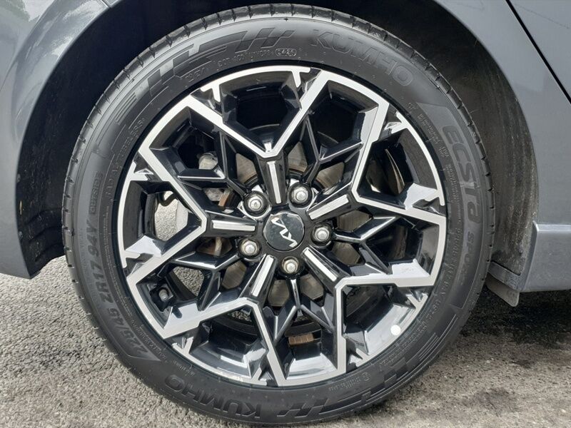 More views of Kia Ceed