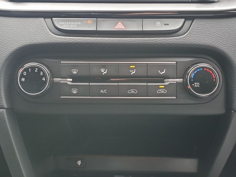 More views of Kia Ceed
