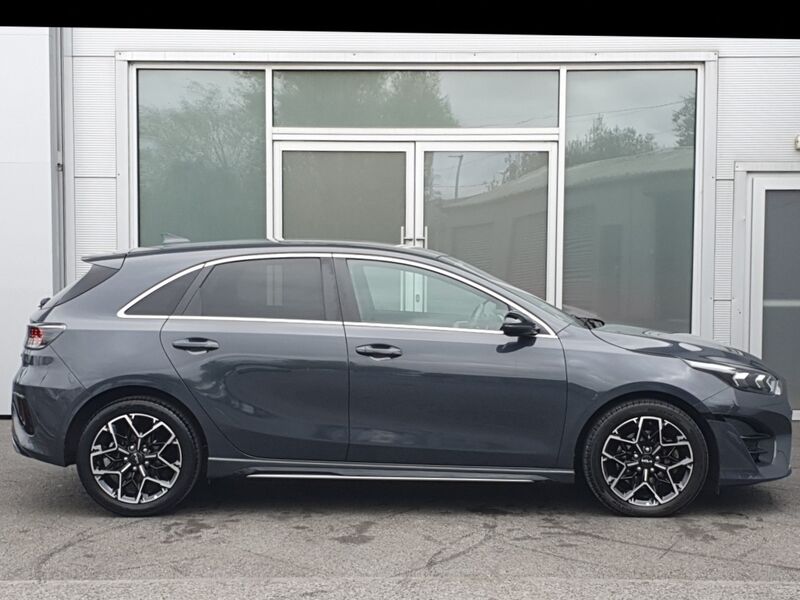 More views of Kia Ceed