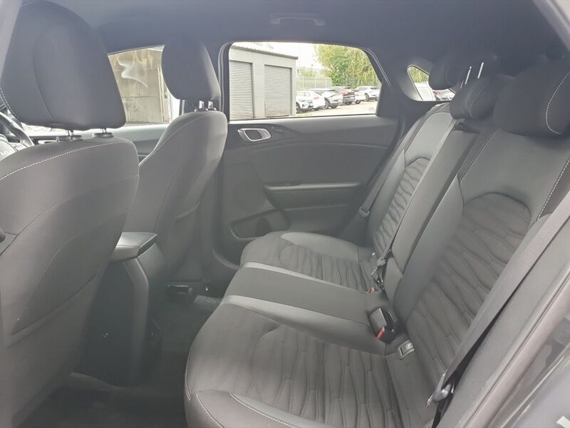 More views of Kia Ceed