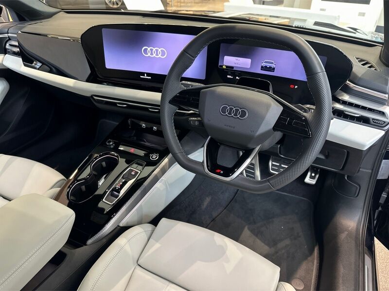 More views of Audi A5