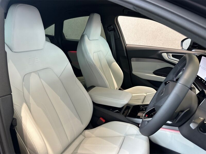 More views of Audi A5