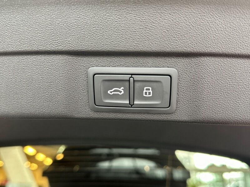 More views of Audi A5