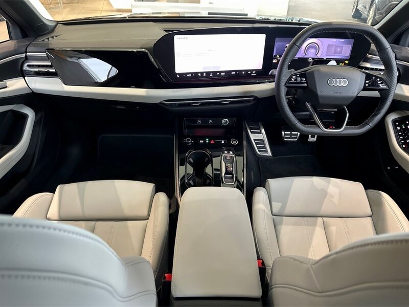 More views of Audi A5