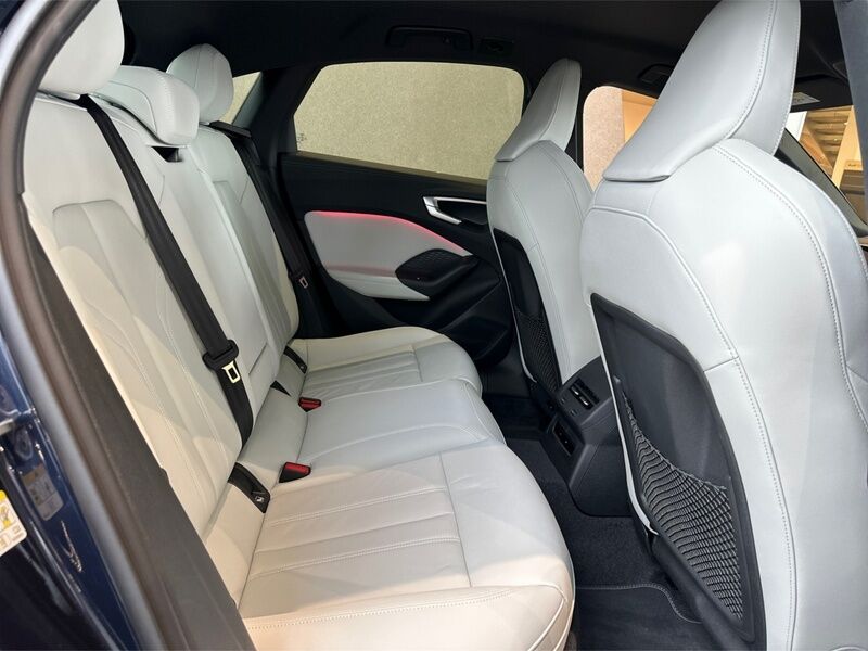 More views of Audi A5