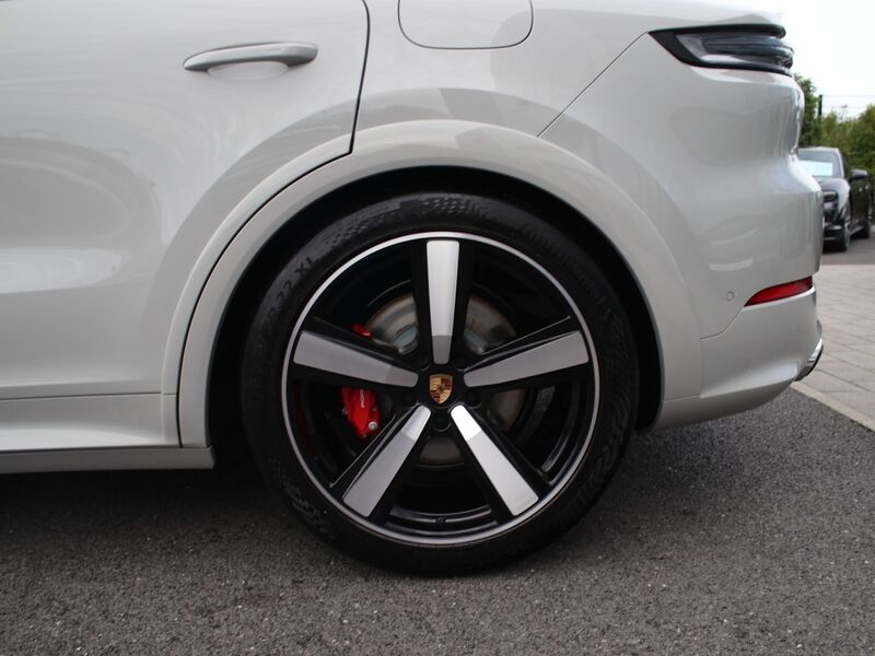 More views of Porsche Cayenne