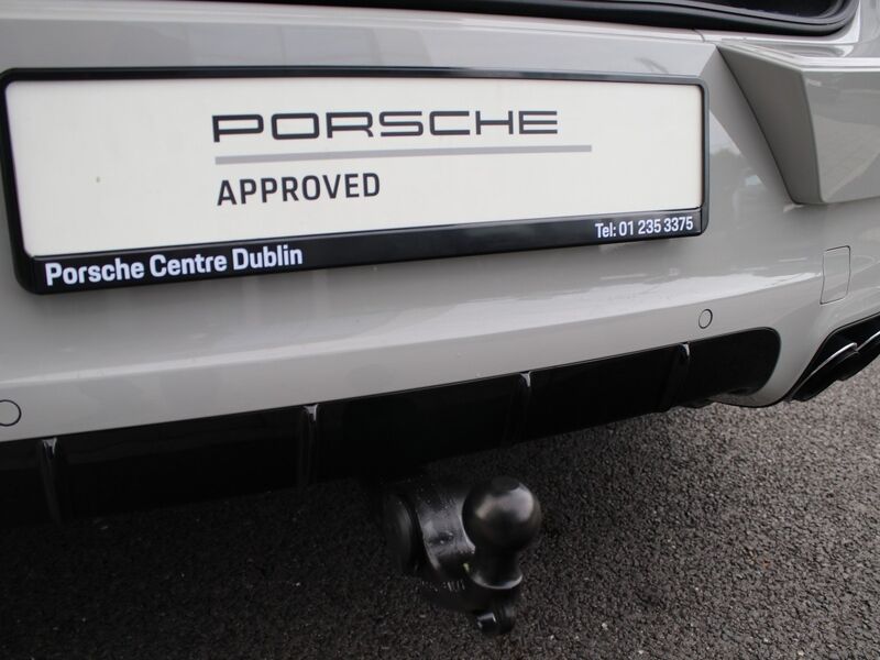 More views of Porsche Cayenne