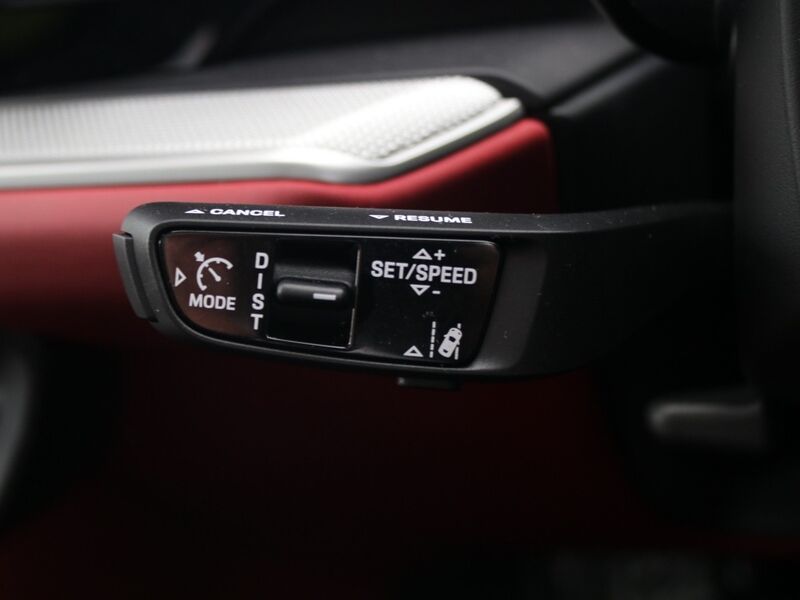 More views of Porsche Cayenne