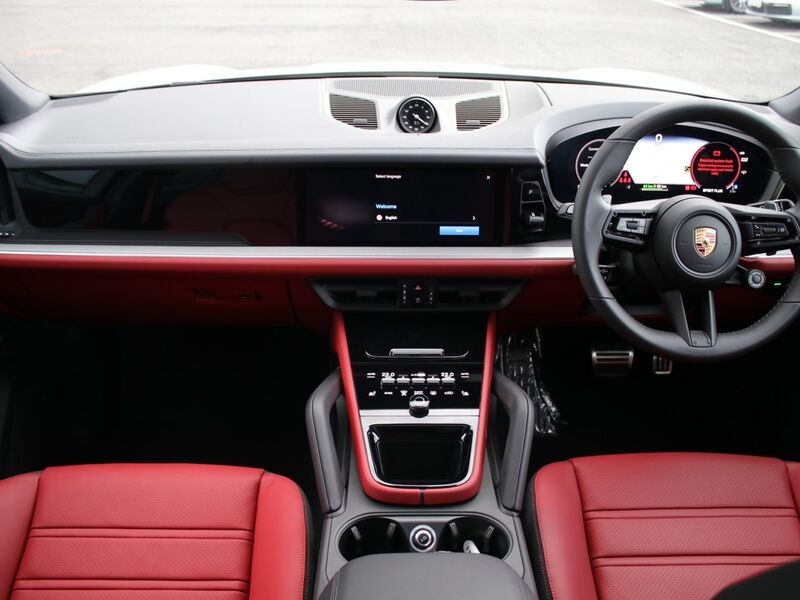 More views of Porsche Cayenne