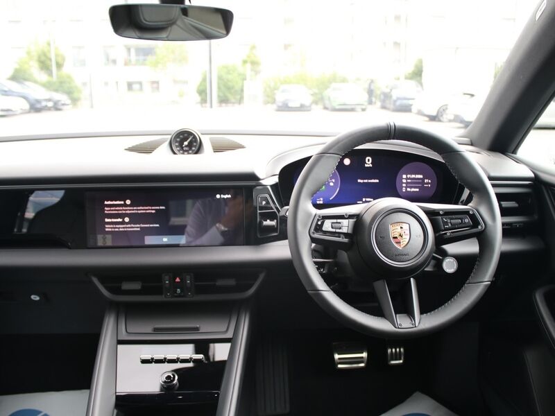 More views of Porsche Macan