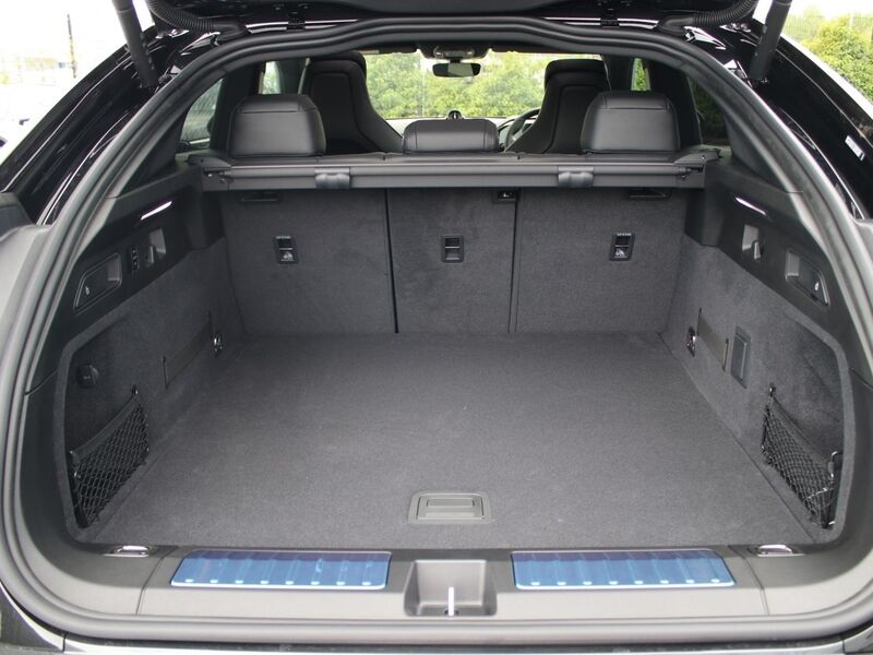 More views of Porsche Cayenne