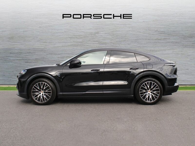 More views of Porsche Cayenne