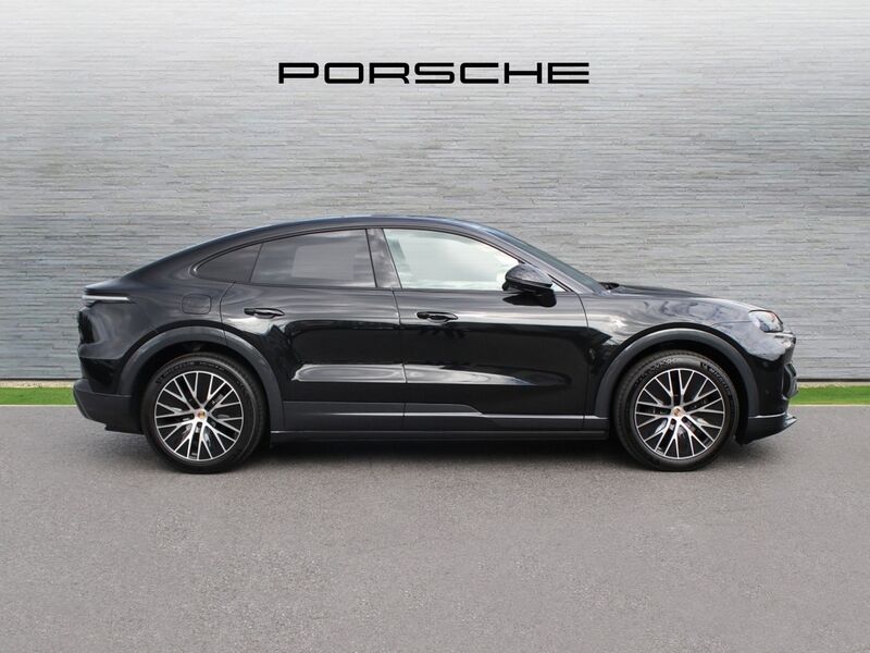 More views of Porsche Cayenne
