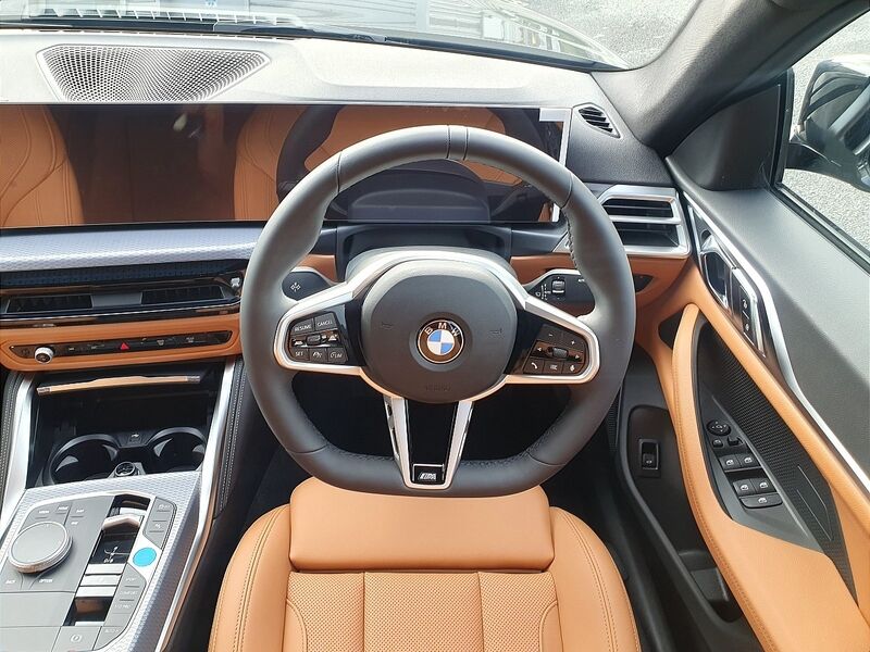 More views of BMW i4
