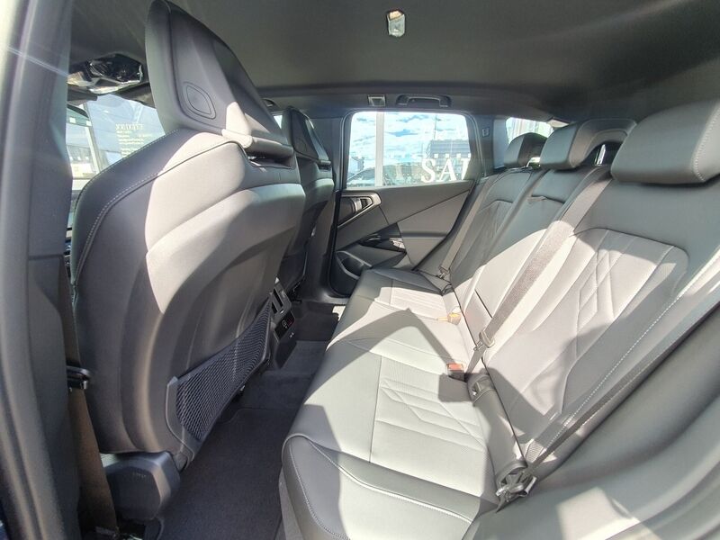 More views of BMW X3