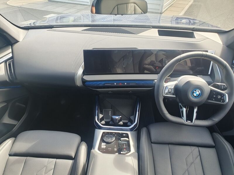 More views of BMW X3