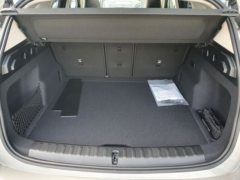 More views of BMW X1