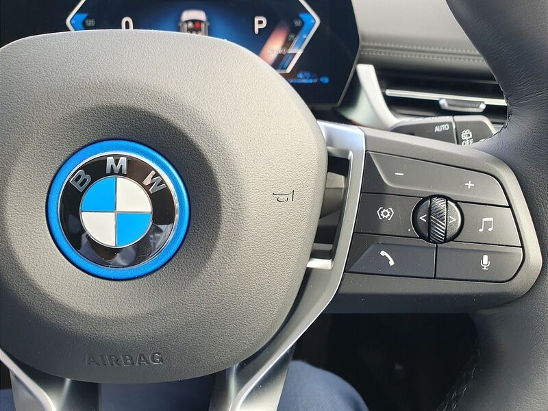 More views of BMW X1