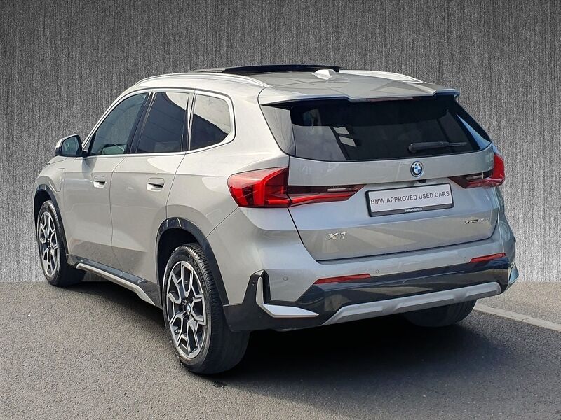 More views of BMW X1