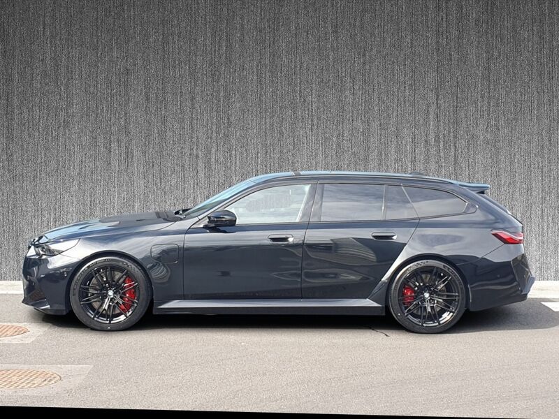 More views of BMW M5