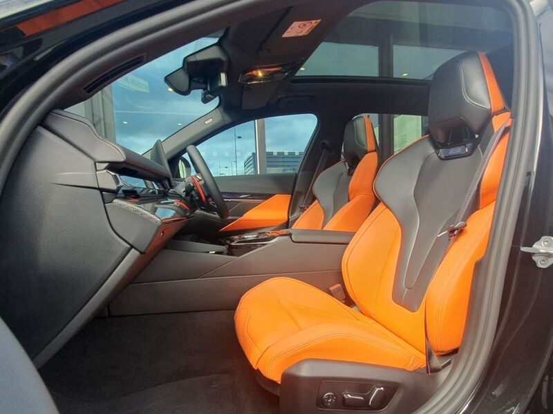 More views of BMW M5