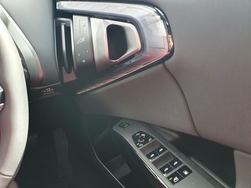 More views of BMW X3