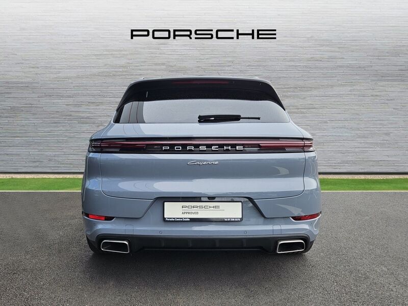 More views of Porsche Cayenne