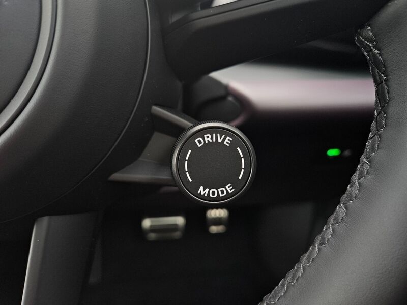 More views of Porsche Macan