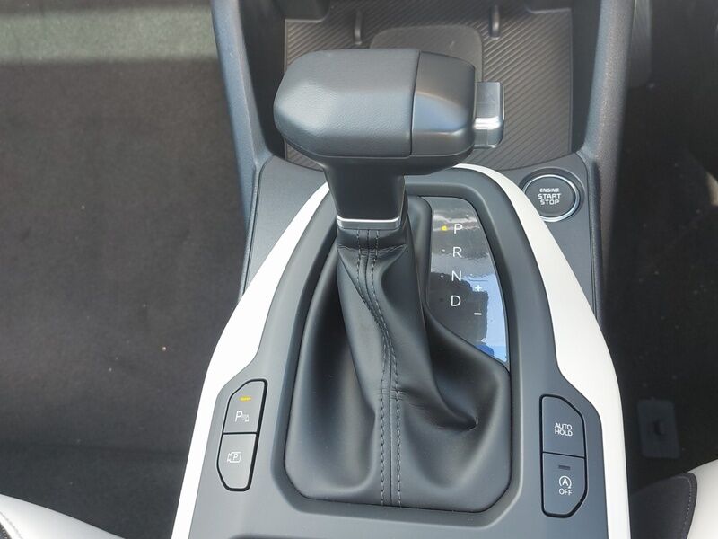 More views of Kia K4