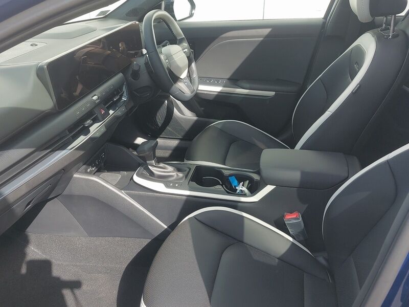 More views of Kia K4
