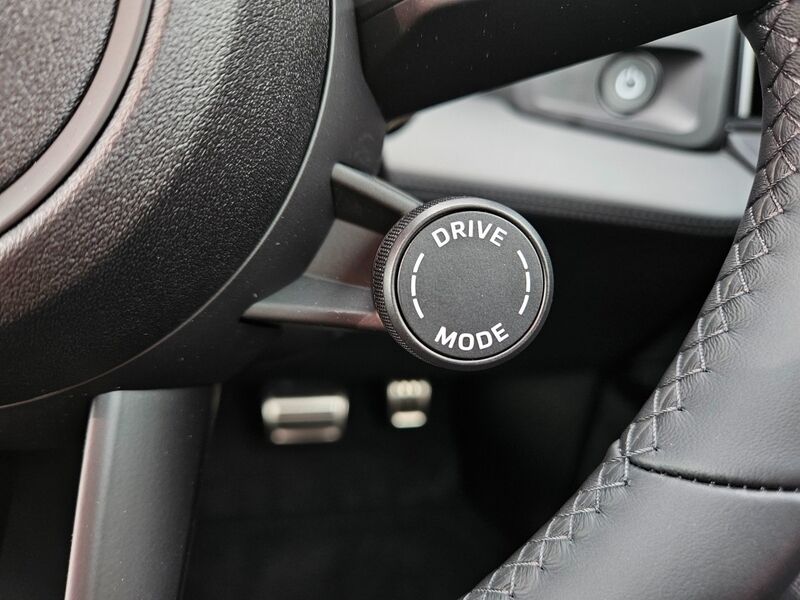 More views of Porsche Cayenne