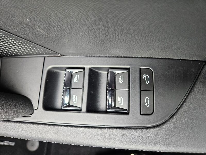 More views of Porsche Cayenne