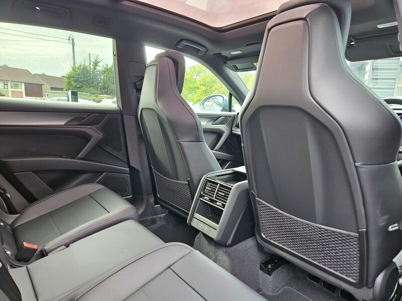 More views of Porsche Cayenne