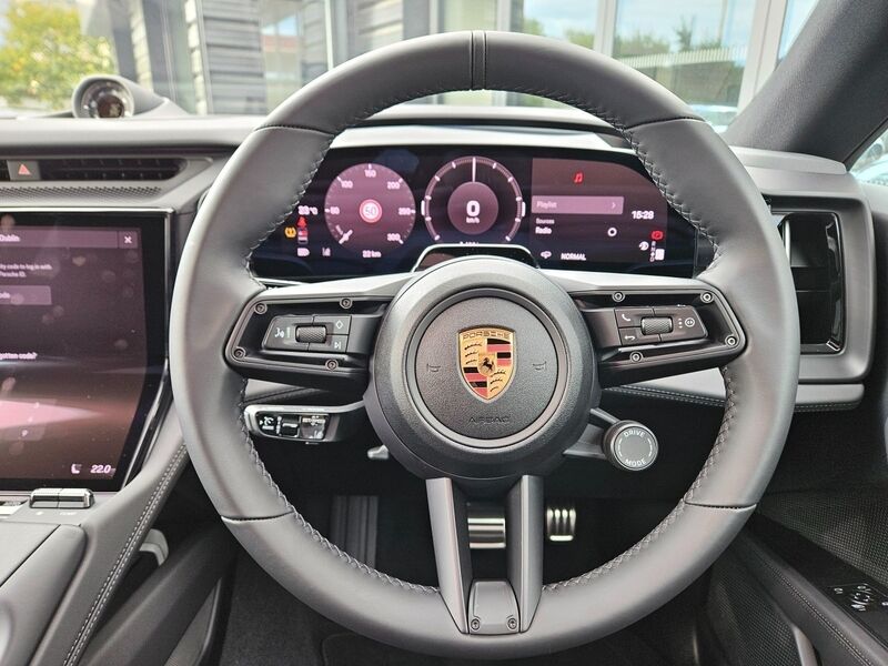 More views of Porsche Cayenne