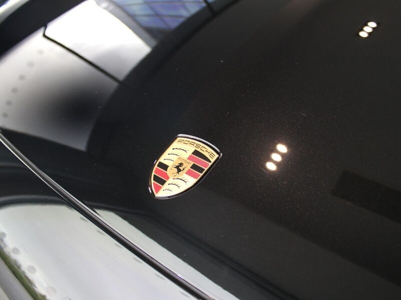 More views of Porsche Cayenne