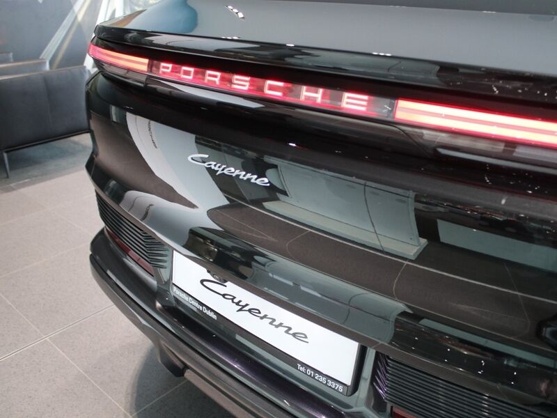 More views of Porsche Cayenne