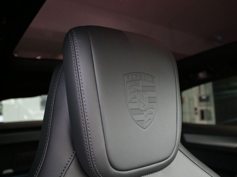 More views of Porsche Cayenne