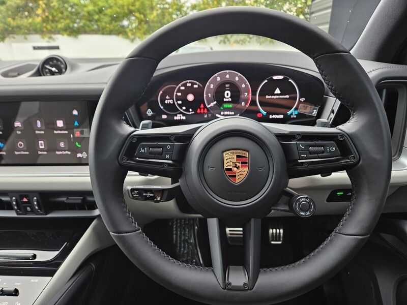 More views of Porsche Cayenne