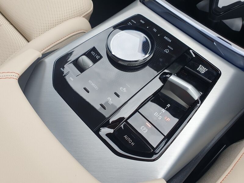 More views of BMW X3