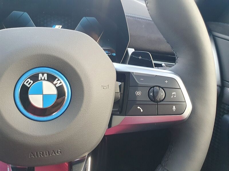 More views of BMW X1