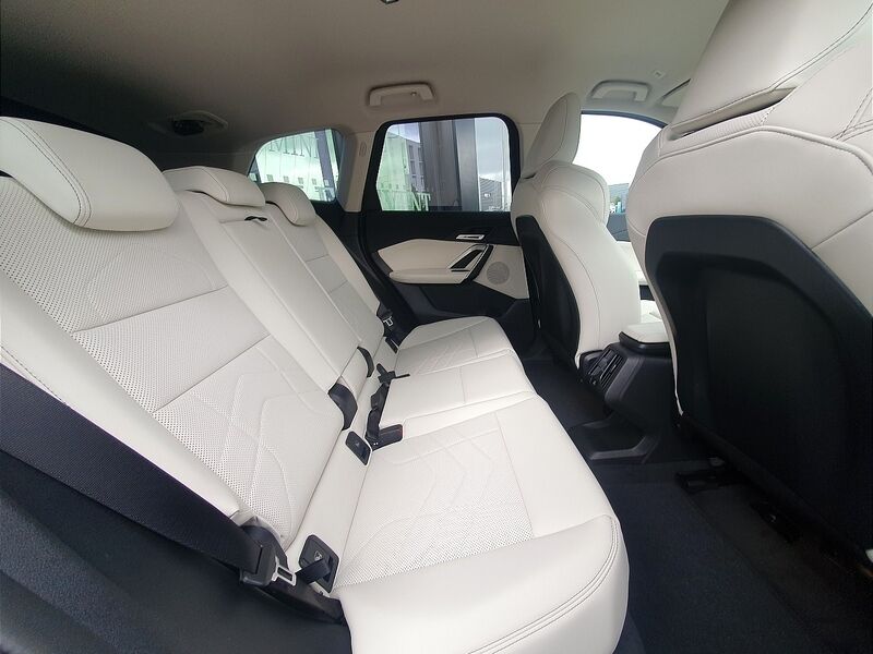 More views of BMW X1