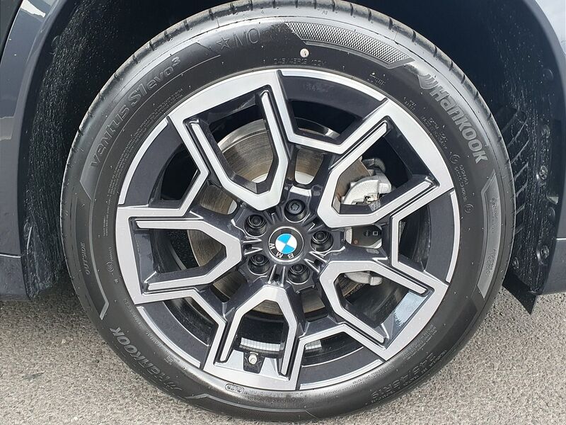 More views of BMW X1