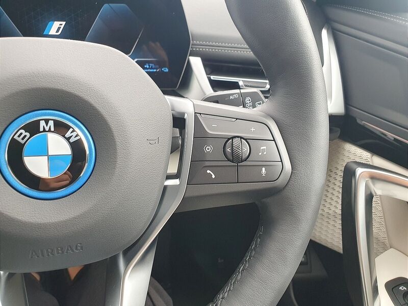 More views of BMW X1