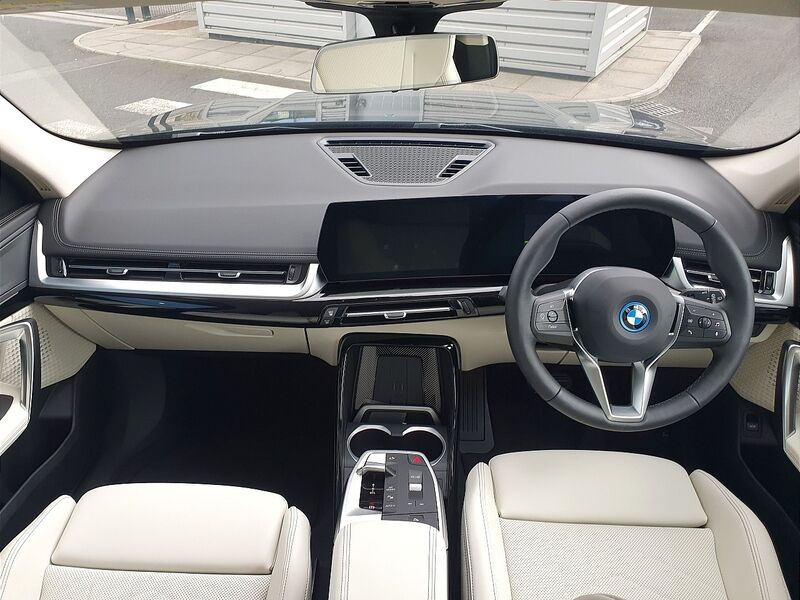 More views of BMW X1