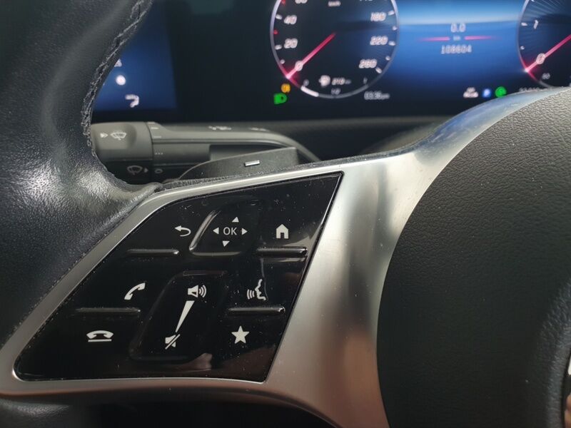 More views of Mercedes-Benz CLA