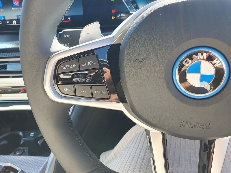 More views of BMW 3-Series